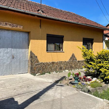 Balla House Acomodação com café da manhã Tarcaia Exterior foto